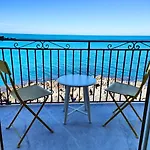 Coastal Seaview & Balcony Street View Appartement