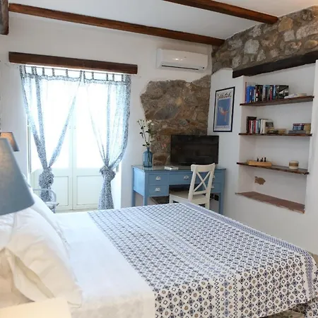 Coastal Seaview & Balcony Street View Cefalu