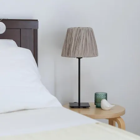 Coastal Seaview & Balcony Street View *