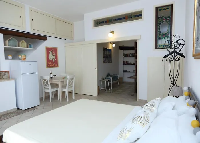 Coastal Seaview & Balcony Street View * Cefalu