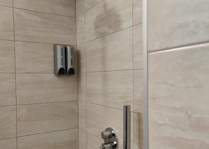 Coastal Seaview & Balcony Street View